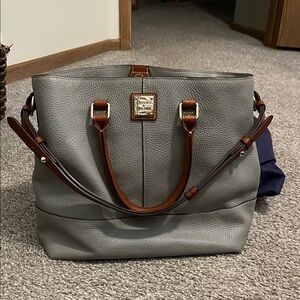 Super cute Dooney and Bourke purse